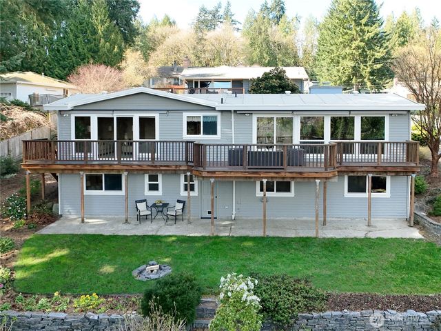 9425 NE 181st Lane, Bothell, WA 98011