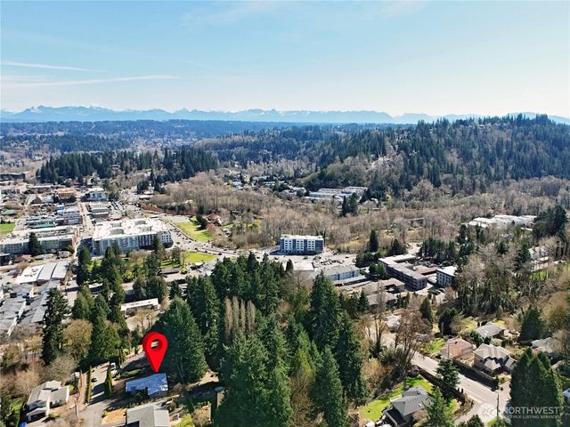 9425 NE 181st Lane, Bothell, WA 98011