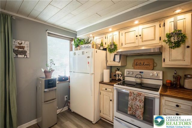 2007 South Delaware Street, Allentown City, PA 18103