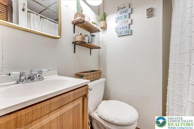 2007 South Delaware Street, Allentown City, PA 18103