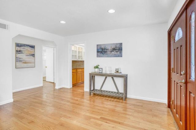 16141 Alum Rock Avenue, San Jose, CA 95127