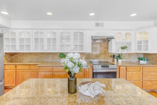 16141 Alum Rock Avenue, San Jose, CA 95127