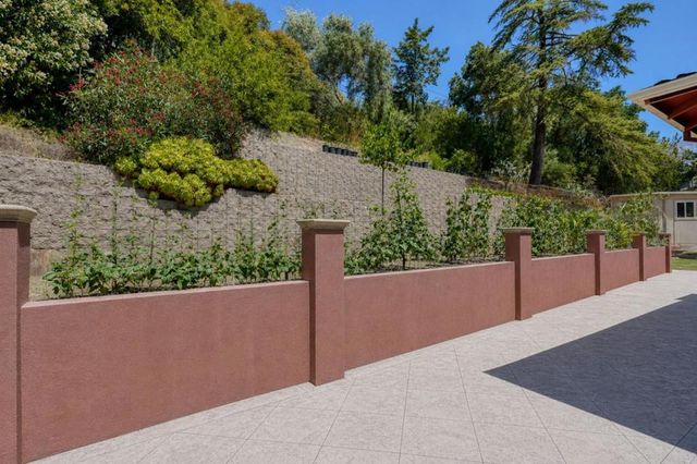 16141 Alum Rock Avenue, San Jose, CA 95127