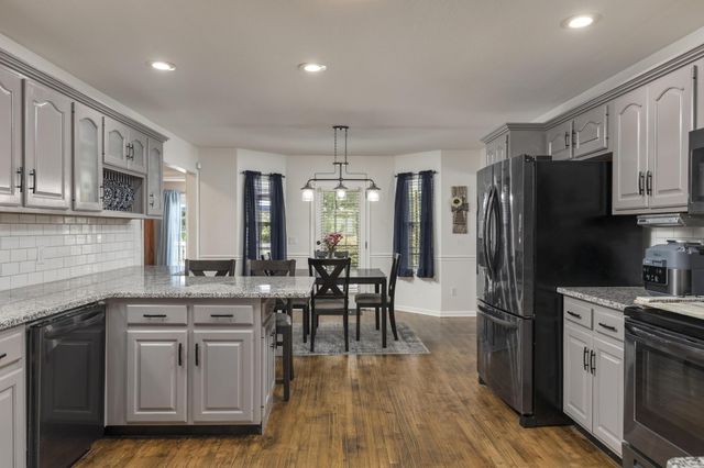 8885 River Cove Drive, Harrison, TN 37341