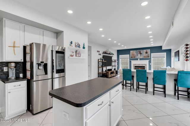 10 Brittany Drive, Bayville, NJ 08721