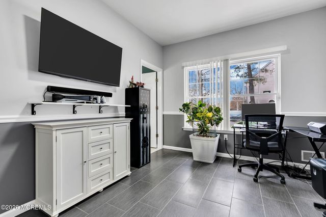10 Brittany Drive, Bayville, NJ 08721