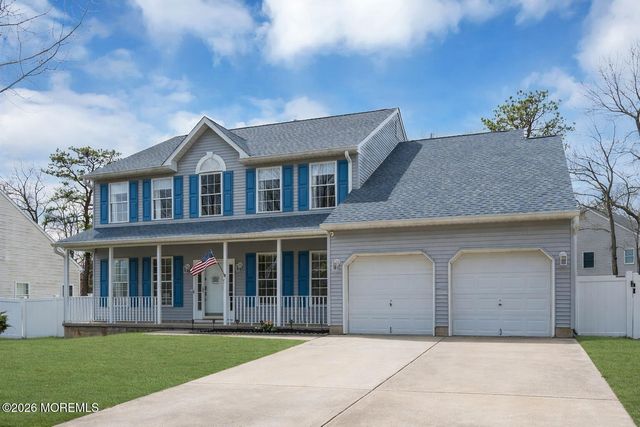 10 Brittany Drive, Bayville, NJ 08721