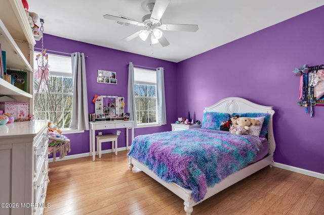 10 Brittany Drive, Bayville, NJ 08721