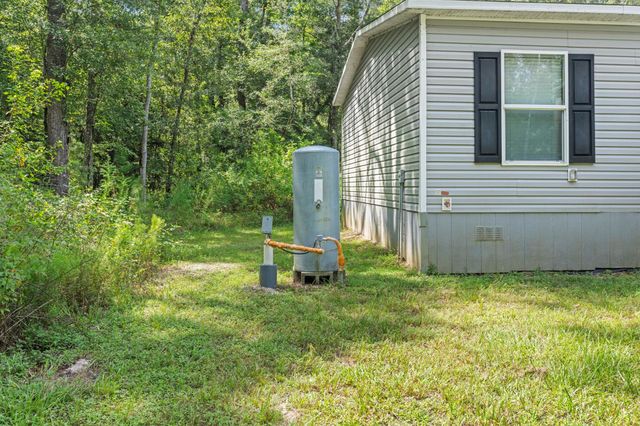 40 Private Road 2317-1, Dayton, TX 77535