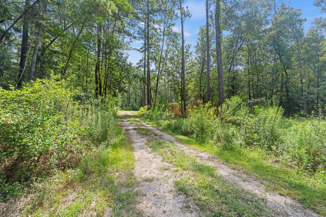 40 Private Road 2317-1, Dayton, TX 77535
