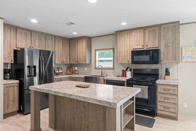 40 Private Road 2317-1, Dayton, TX 77535