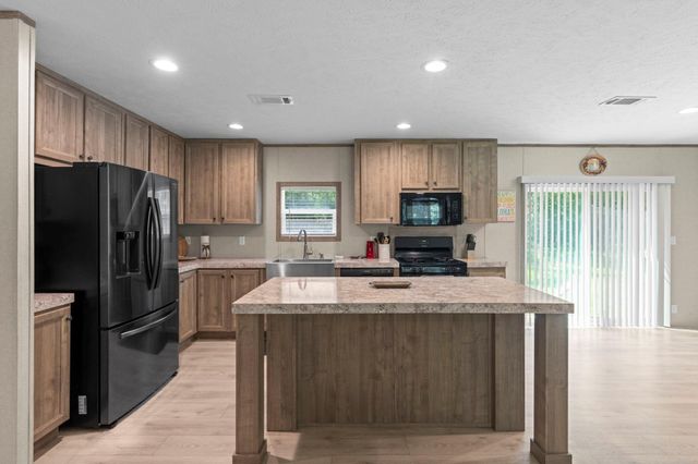40 Private Road 2317-1, Dayton, TX 77535