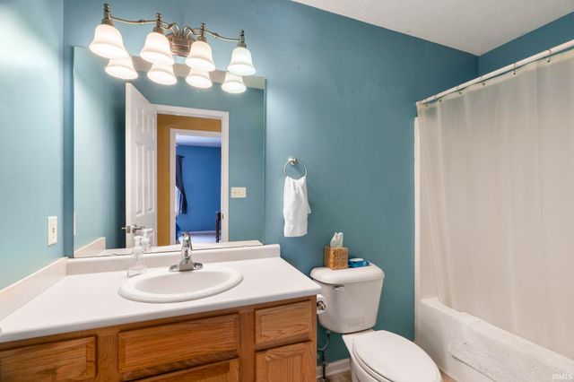 323 Duke Lane, Lafayette, IN 47909