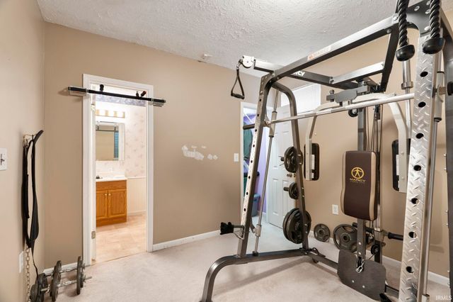 323 Duke Lane, Lafayette, IN 47909