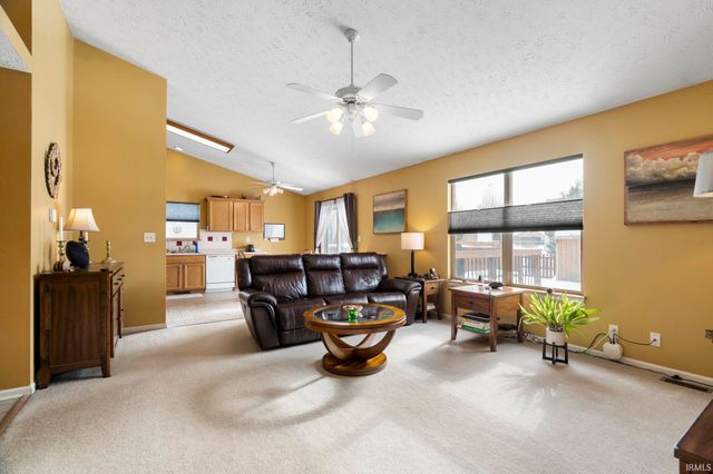 323 Duke Lane, Lafayette, IN 47909