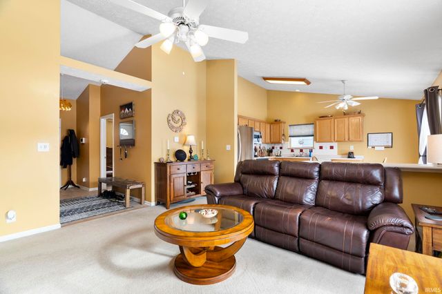 323 Duke Lane, Lafayette, IN 47909