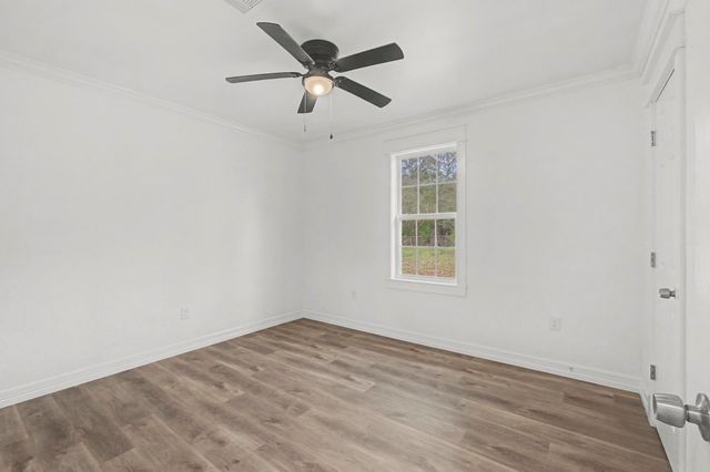 9216 Us Hwy 69 S, Warren, TX 77664