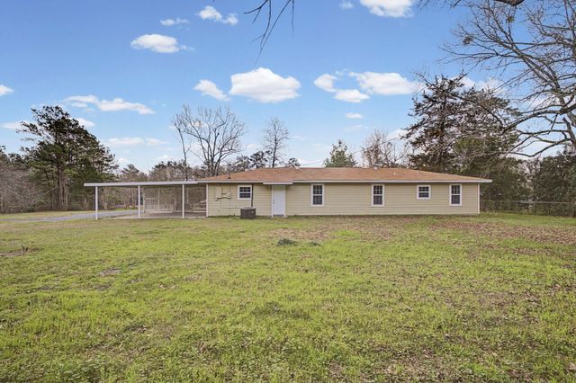 9216 Us Hwy 69 S, Warren, TX 77664