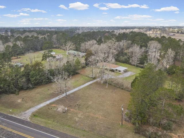 9216 Us Hwy 69 S, Warren, TX 77664