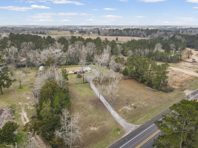 9216 Us Hwy 69 S, Warren, TX 77664