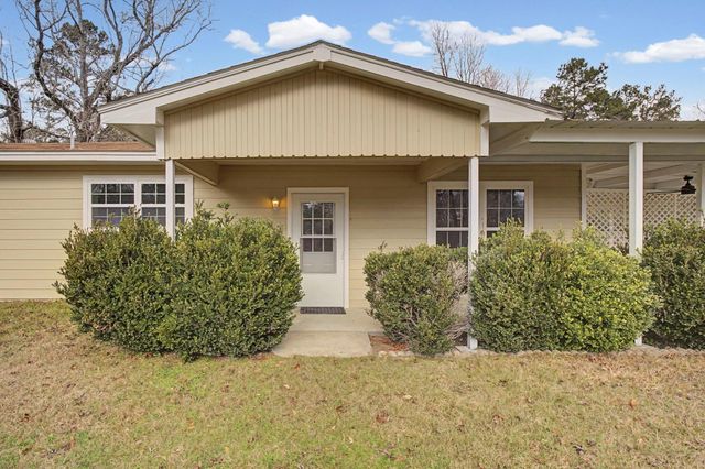 9216 Us Hwy 69 S, Warren, TX 77664