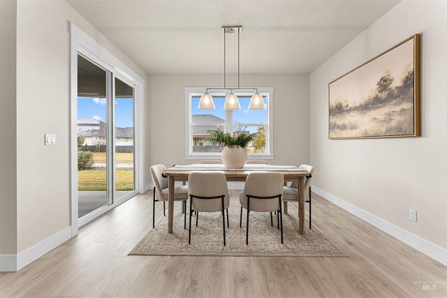 8168 Fountain Brook, Middleton, ID 83644