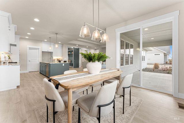 8168 Fountain Brook, Middleton, ID 83644
