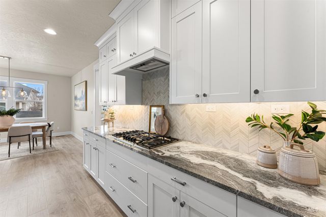 8168 Fountain Brook, Middleton, ID 83644