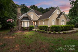 165 Futrell Landing, New London, NC 28127