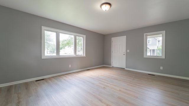 8605 W 139th Court, Cedar Lake, IN 46303