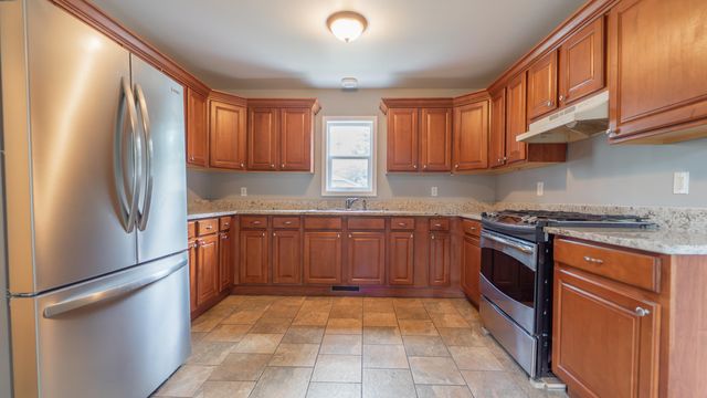 8605 W 139th Court, Cedar Lake, IN 46303