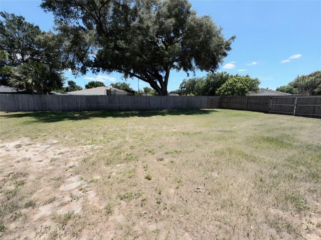 100 ALACHUA DRIVE, Winter Haven, FL 33884