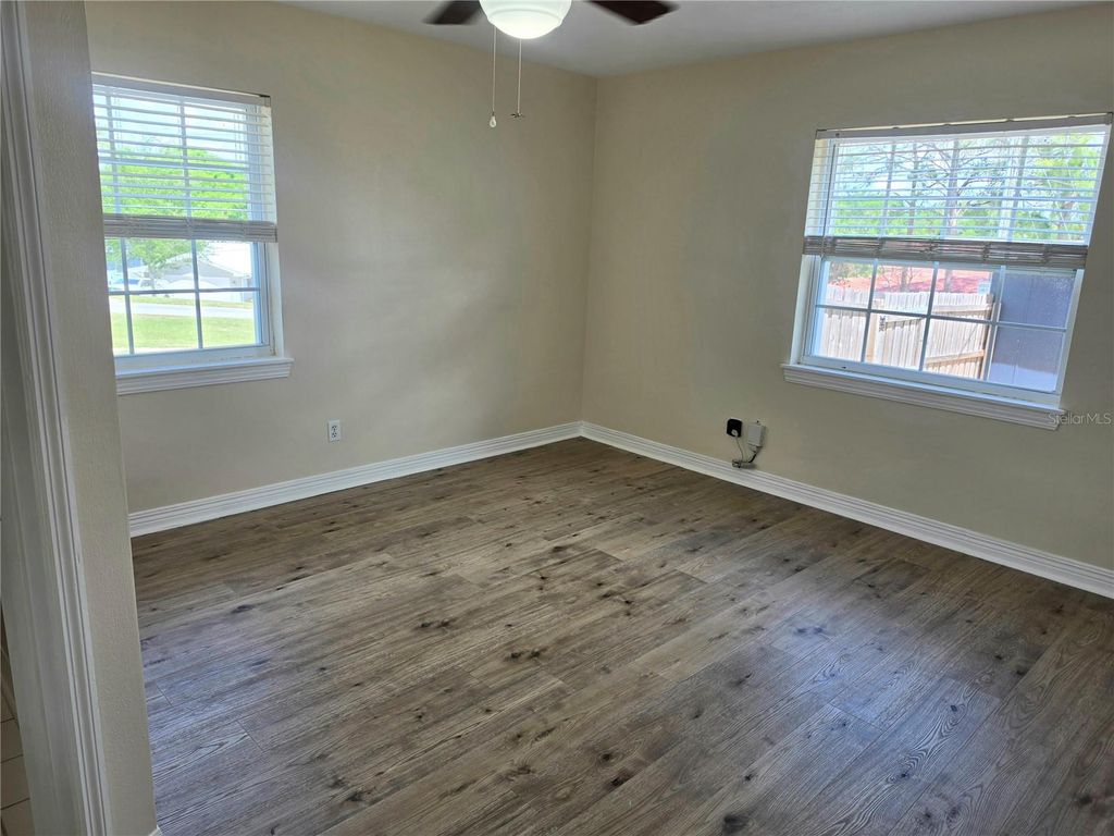 Image 13 of property listing at 100 ALACHUA DRIVE, Winter Haven, FL 33884