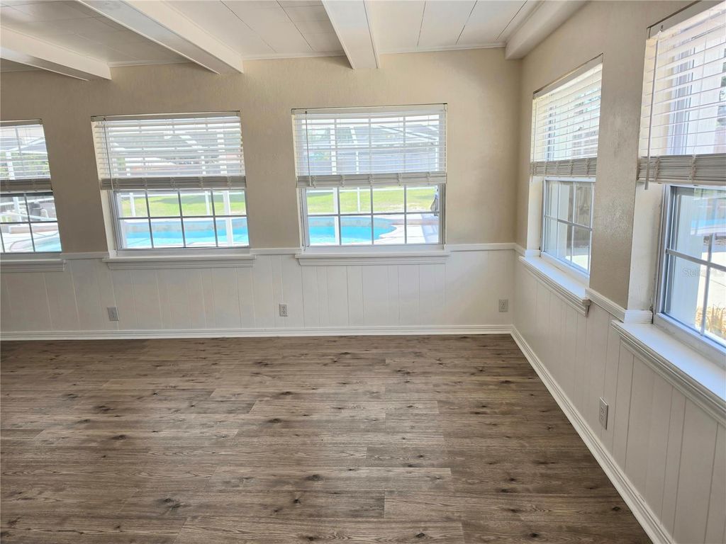 Image 23 of property listing at 100 ALACHUA DRIVE, Winter Haven, FL 33884