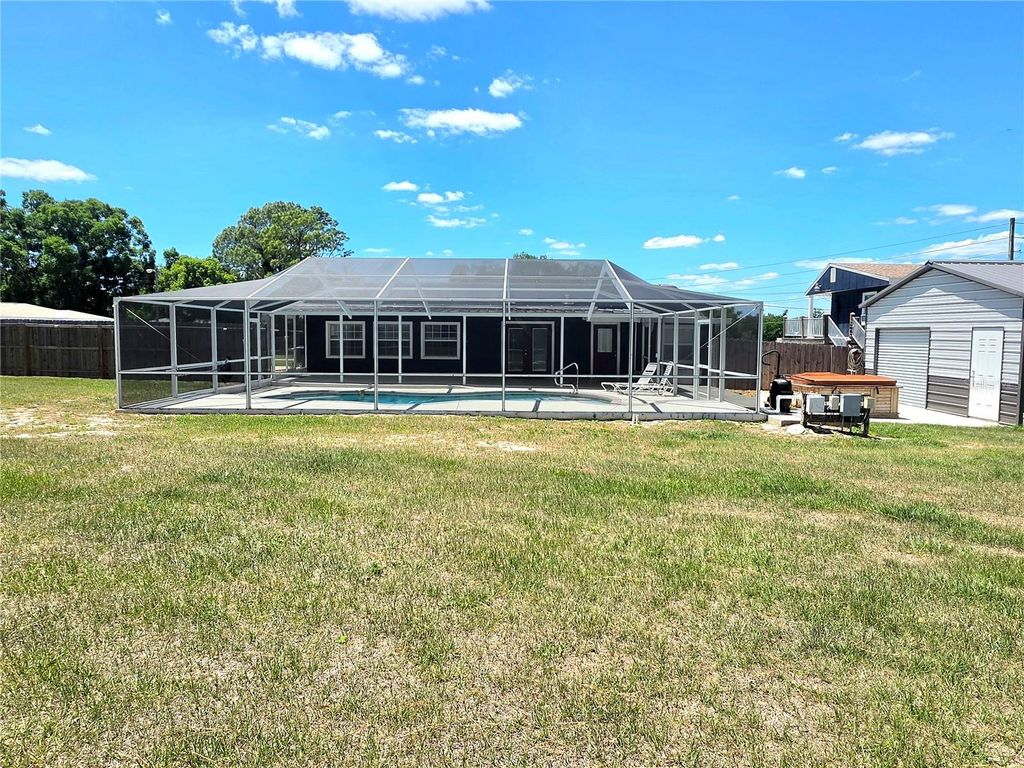 Image 41 of property listing at 100 ALACHUA DRIVE, Winter Haven, FL 33884