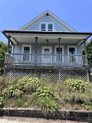 1316 S 11th STREET, Sheboygan, WI 53081