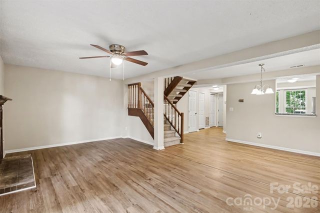 5912 Bayswater Lane, Charlotte, NC 28212