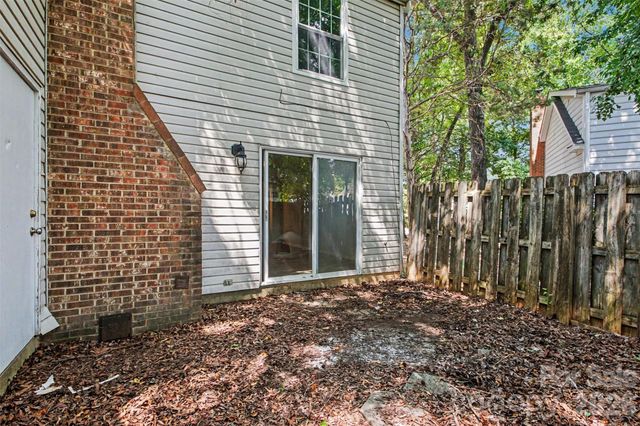 5912 Bayswater Lane, Charlotte, NC 28212