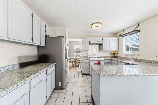 1207 Hollowood Lane, Missouri City, TX 77489