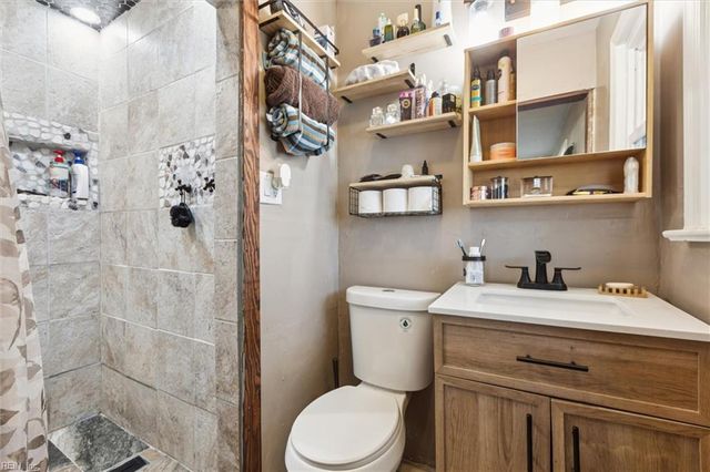 752 Pueblo RD, Newport News, VA 23606