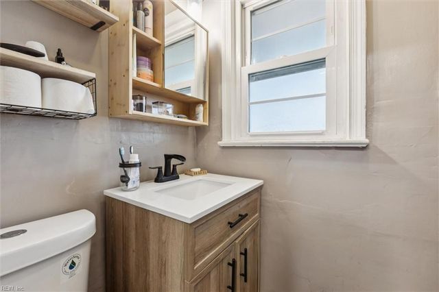 752 Pueblo RD, Newport News, VA 23606