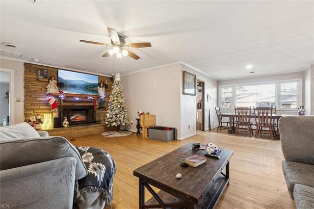 752 Pueblo RD, Newport News, VA 23606