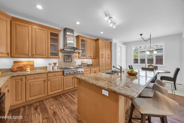 10500 Rue D Flore, Reno, NV 89511