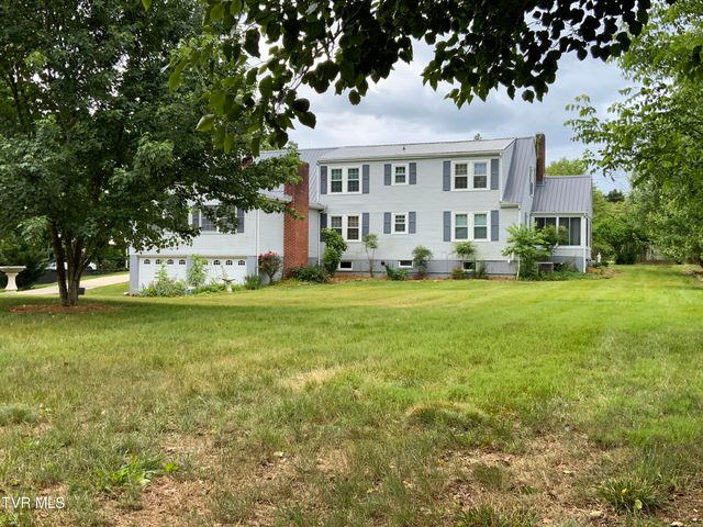 1225 Erwin Highway, Greeneville, TN 37745