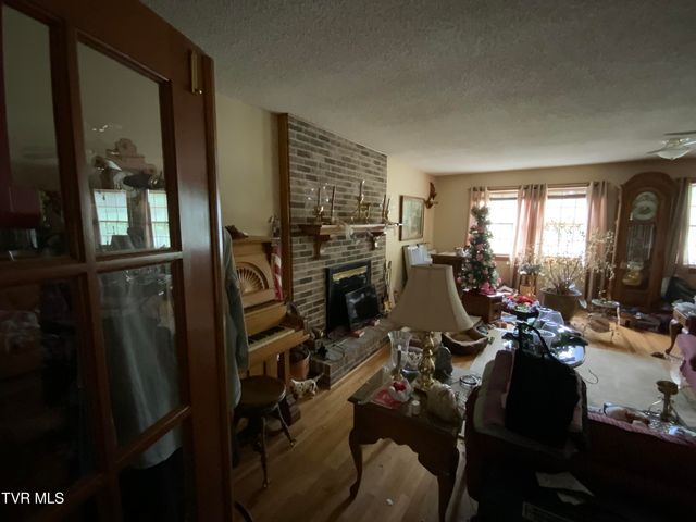 1225 Erwin Highway, Greeneville, TN 37745