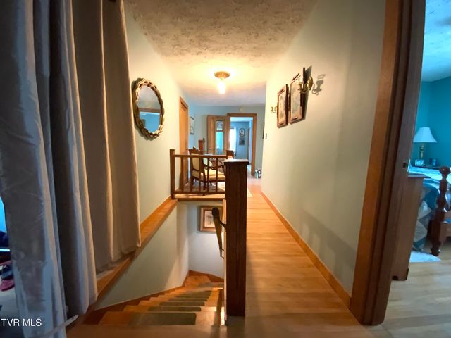 1225 Erwin Highway, Greeneville, TN 37745