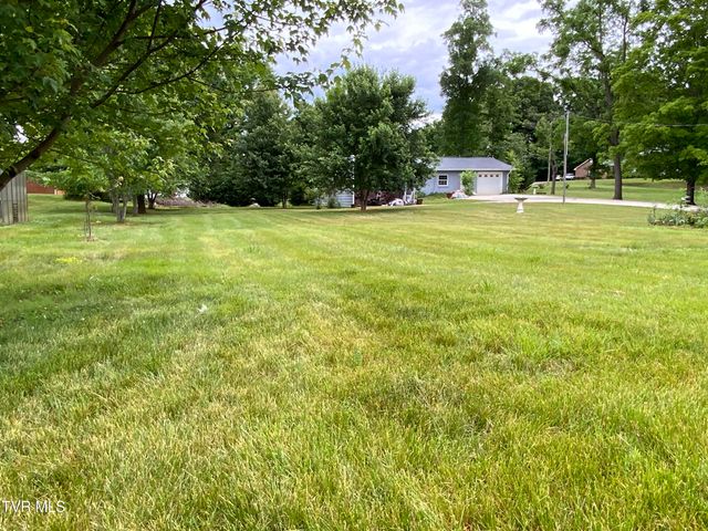 1225 Erwin Highway, Greeneville, TN 37745