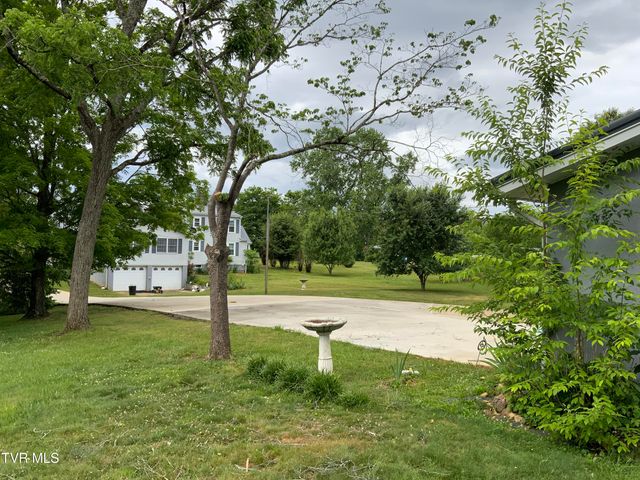 1225 Erwin Highway, Greeneville, TN 37745