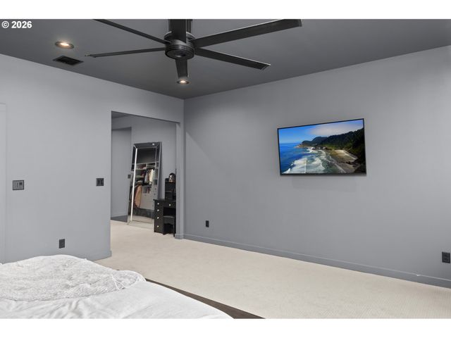 85168 STRAYER Pl, Eugene, OR 97405