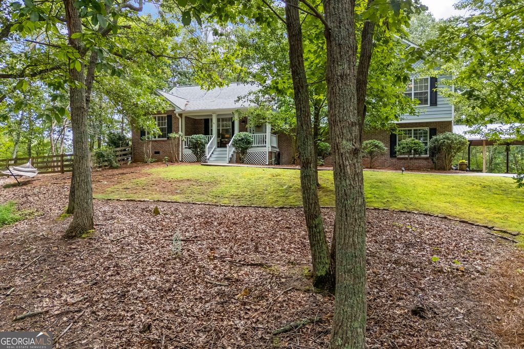 579 Willows Drive, Cleveland, GA 30528